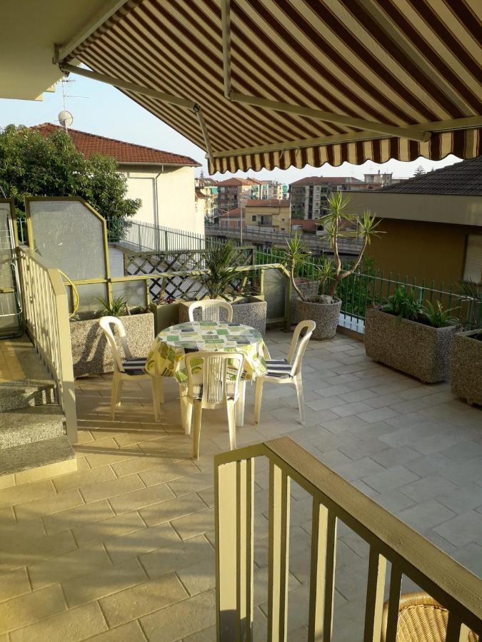La Casa Di Corto Apartment Вентимиля Екстериор снимка